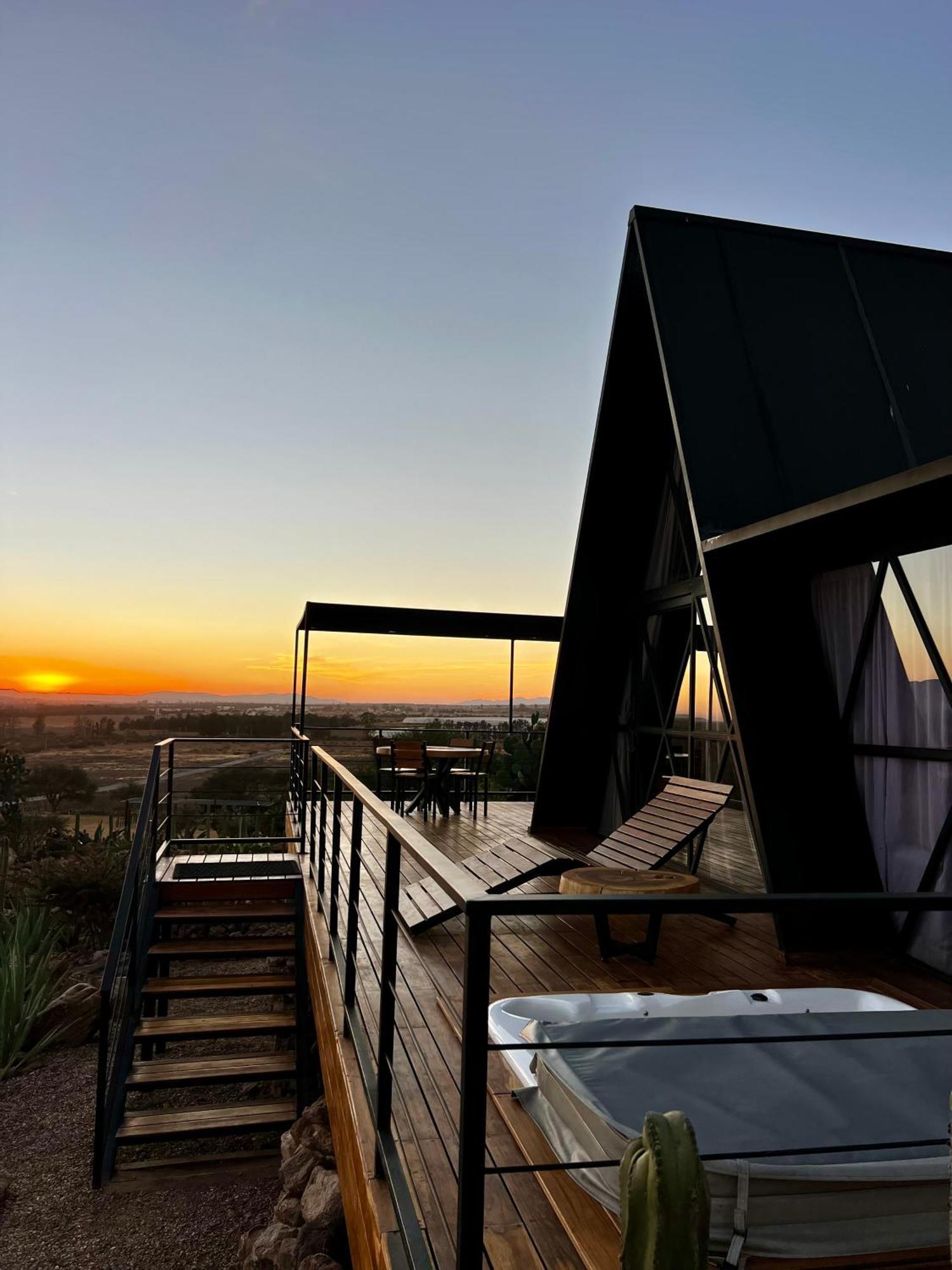 Hotel Coyote Alcocer Extérieur photo